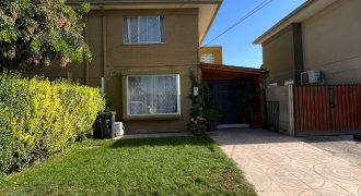 Hermosa casa en Condominio El Mañio 3ra etapa Larapinta