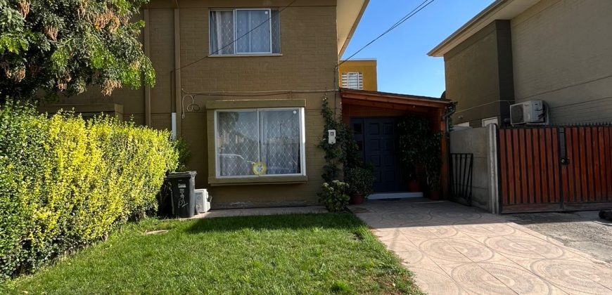 Hermosa casa en Condominio El Mañio 3ra etapa Larapinta