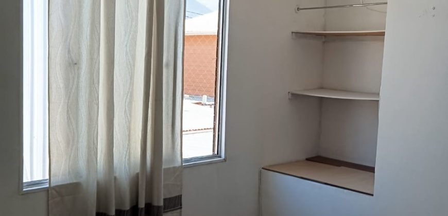 ARRIENDO CASA EN BUEN ESTADO, PASAJE SIERRA LAMPA