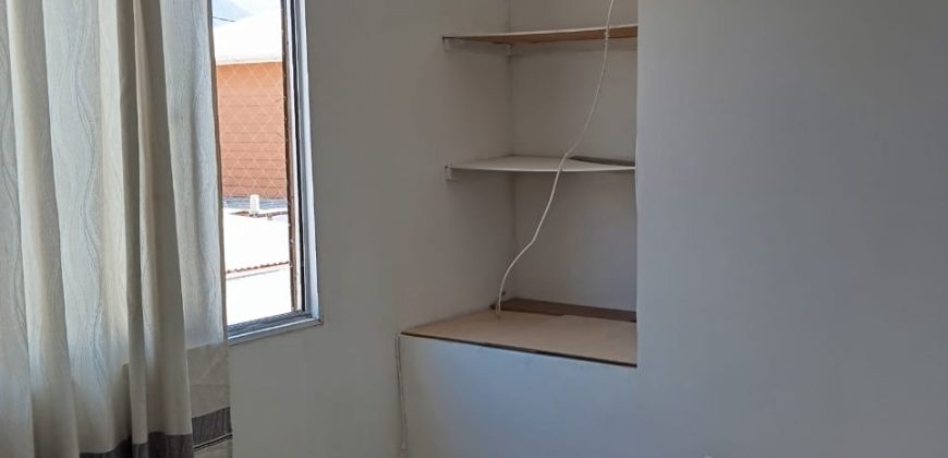 ARRIENDO CASA EN BUEN ESTADO, PASAJE SIERRA LAMPA