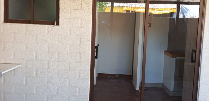 ARRIENDO HERMOSA CASA CONDOMINIO SEGURO, LAS PATAGUAS LARAPINTA